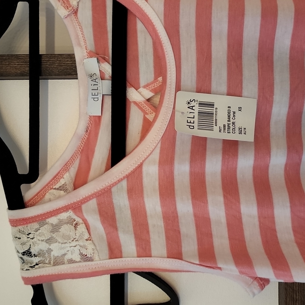 Striped Top - Picture 3 of 5